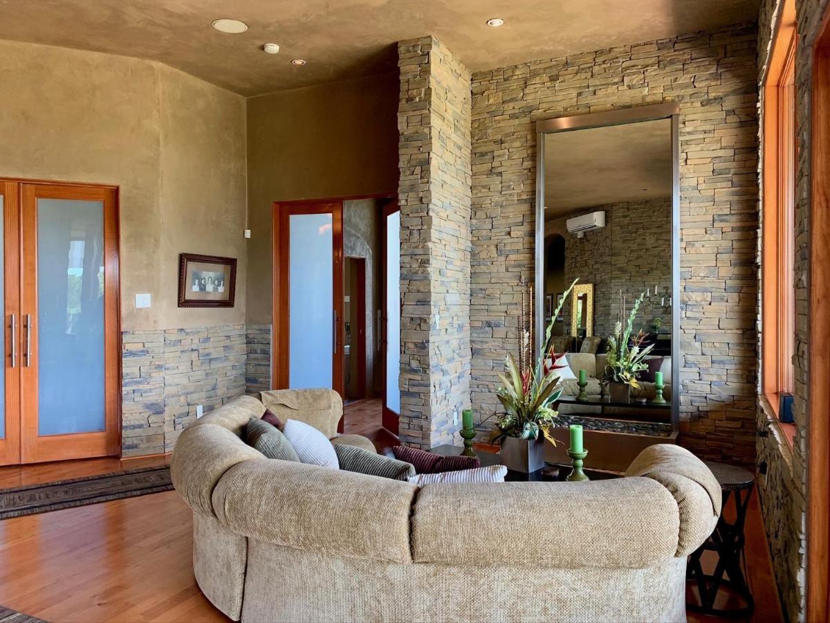 Holiday home Scenic Hill Country Retreat - Rhino Ranch